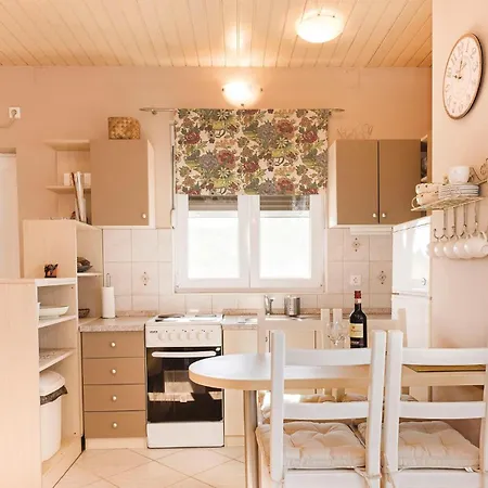 Apartment Hrvatske Mladezi Pirovac