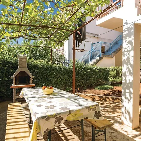 1 Bedroom Amazing In * Pirovac